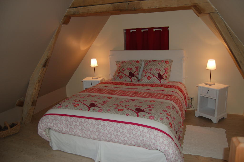 La Grange Dimiere, Pres De Tours Bed & Breakfast Saint-Genouph ห้อง รูปภาพ