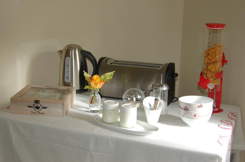 La Grange Dimiere, Pres De Tours Bed & Breakfast Saint-Genouph ภายนอก รูปภาพ